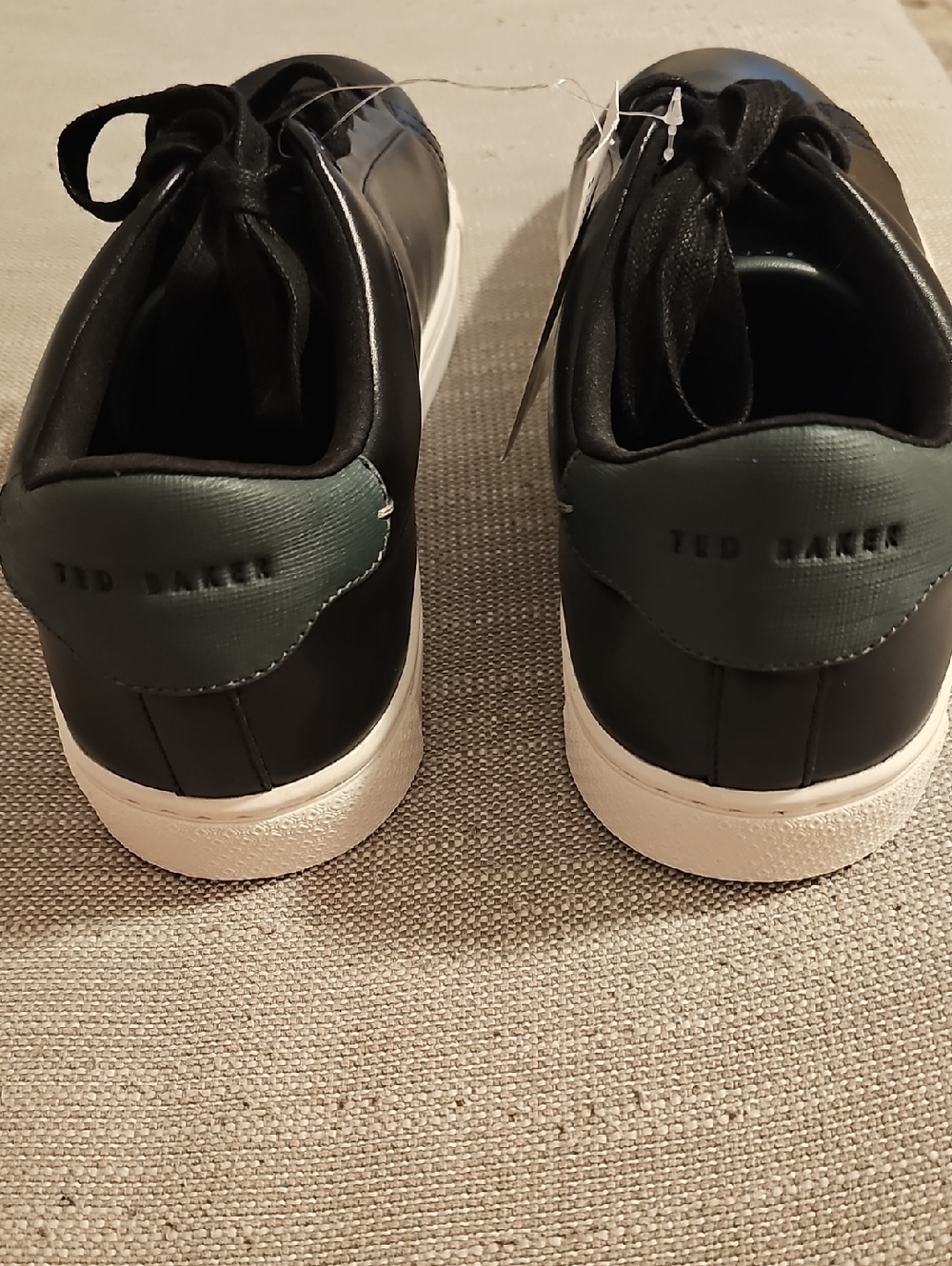 NWT Ted Baker Robberto Low Top Leather Sneackers - Picture 5 of 6